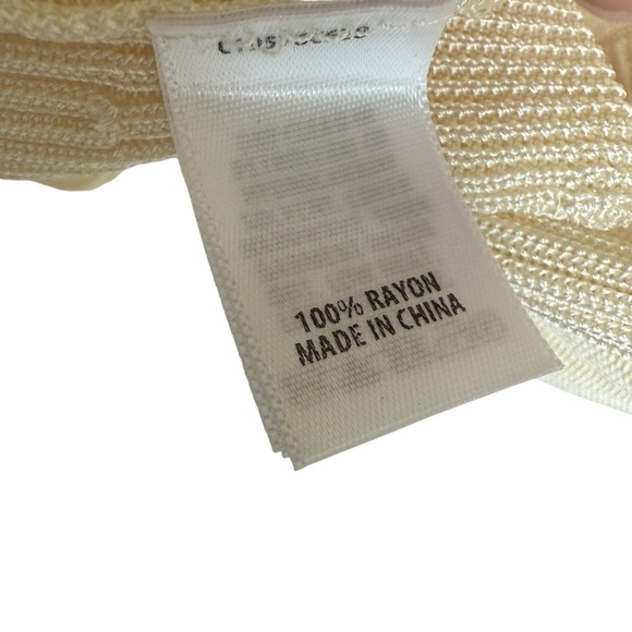 NWT! ST. JOHN Women's XS Ivory Ecru V-Neck Knit Cardigan Sweater Casual Ribbed - Picture 8 of 12